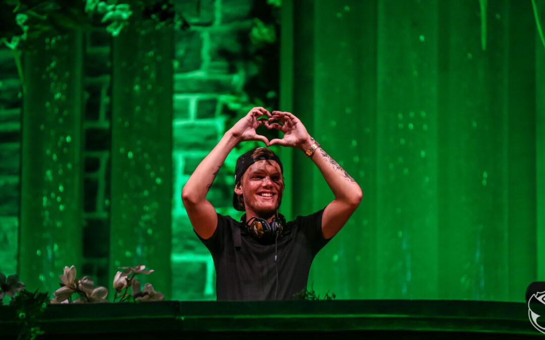Tomorrowland and Apple Music Unveil Unreleased Avicii DJ Mixes, Dedicated Space Coming to the 2025 Festival