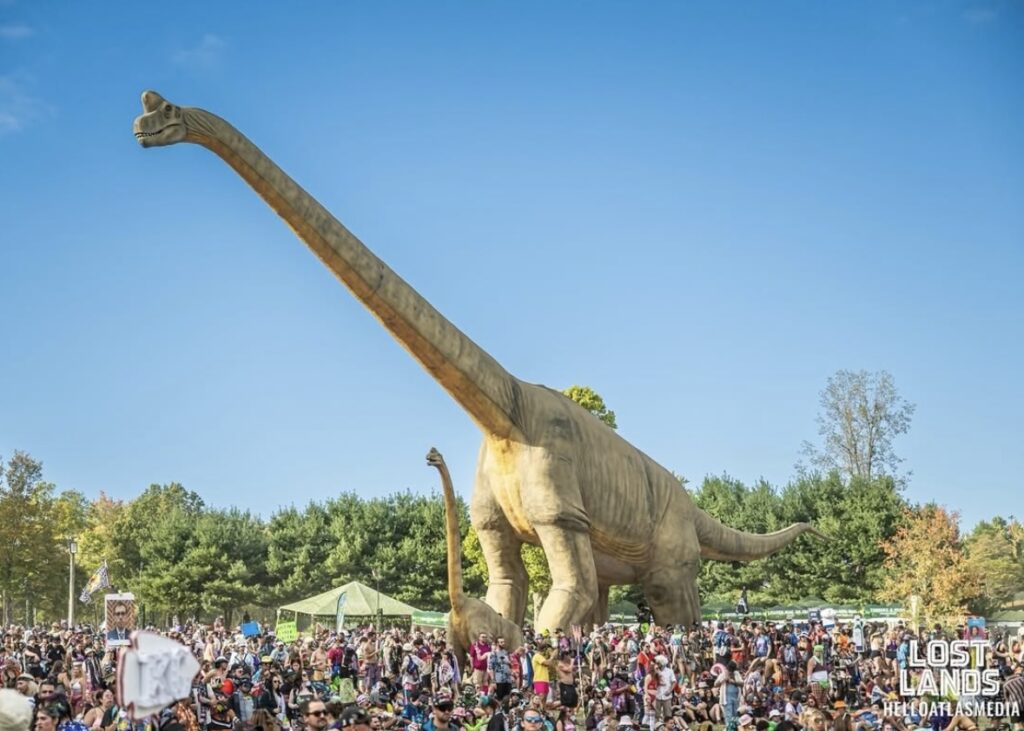 Becky the Brachiosaurus, Lost Lands